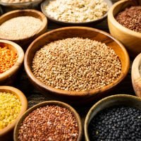 Bowls with different grains